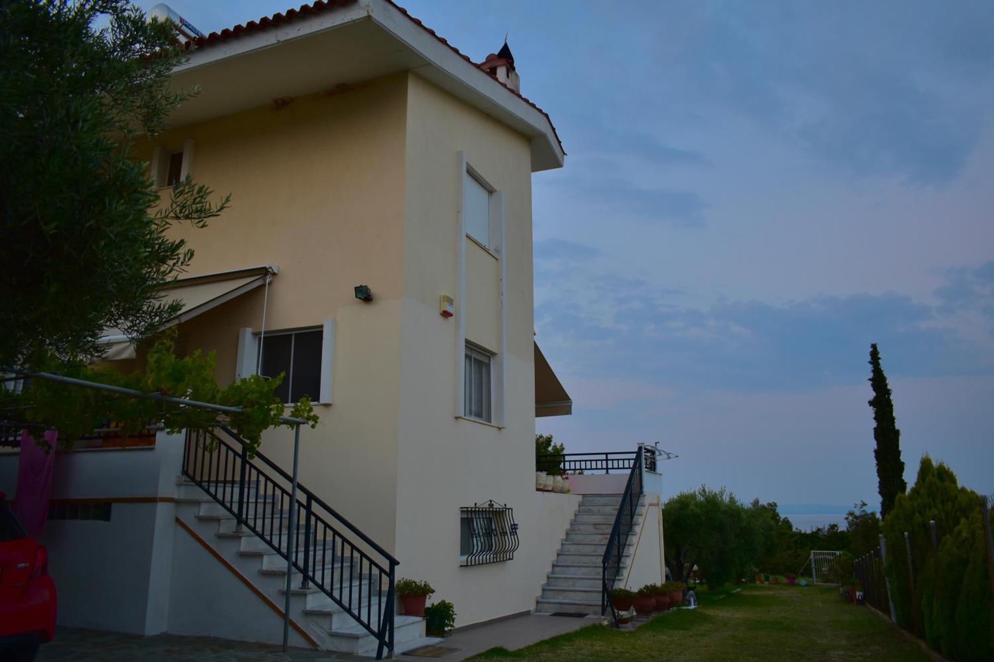 Elegant Maisonettes Elena Nea Poteidaia Bagian luar foto